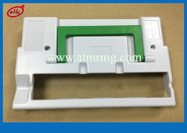 NCR 60391819872 Bagian ATM NCR GBRU penutup kaset dengan pegangan (putih)