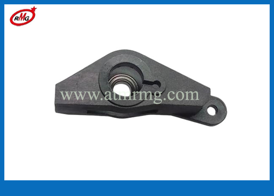 445-0757915 Suku Cadang ATM NCR S2 Carriage Lower Linkage Drive Mount 445-0761208-177